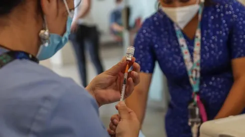 ¿Habrá vacunación con cuarta dosis?