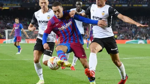 El lateral norteamericano podría salir del Barcelona rumbo al Chelsea en el próximo mercado de fichajes a cambio de un tremendo monto de dinero.