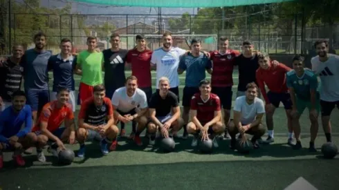 Jugadores de distintos equipos del Campeonato Nacional entrenan juntos en vacaciones