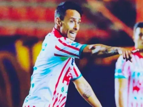 Valdivia celebra su regreso con el Necaxa: "Se llama felicidad"