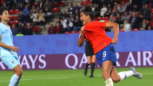 María José Urrutia marcó para la Selección Chilena en el Mundial de Francia en 2019. Rompió redes en 2021 y marcó el Mejor Gol LATAM