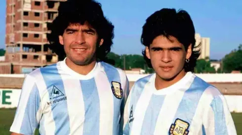 Diego Armando Maradona veló por la carrera de su hermano Hugo Hernán. Hoy los dos se encontrarán en el más allá
