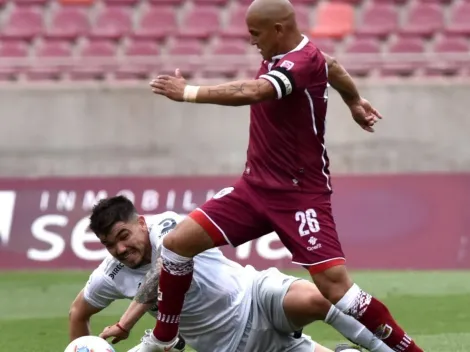 Chupete Suazo evita dar señales de su futuro futbolístico y pide respeto