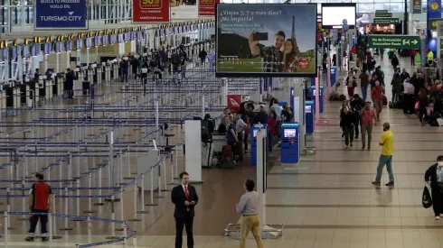 ¿Se necesita pase de movilidad para viajar al extranjero?