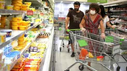 ¿A qué hora cierra el comercio hoy miércoles?