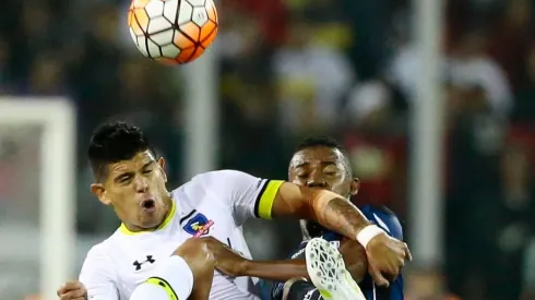 Pavez en Copa Libertadores 2016 ante Independiente del Valle