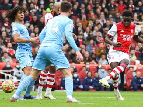 Video: Saka convierte el primer gol del 2022