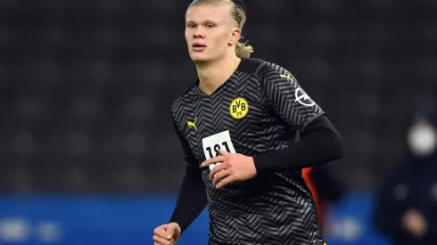 Erling Haaland podría ser el gran fichaje del Barcelona en el próximo verano europeo.