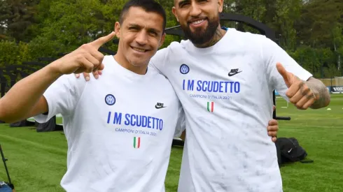 Vidal en aprietos con Alexis y Zamorano