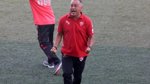 Erwin Durán deja la banca de Copiapó ante la demora por el partido de promoción