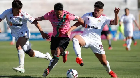 Luis Jiménez aún es jugador libre tras terminar su contrato con Palestino.