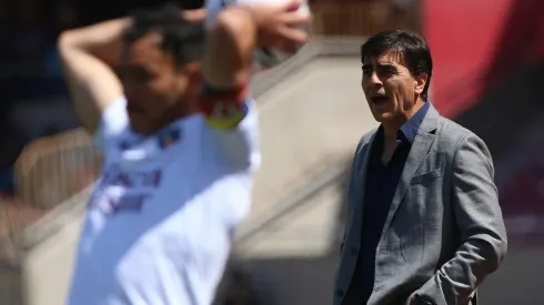 Johnny Herrera destacó el trabajo de Quinteros en Colo Colo