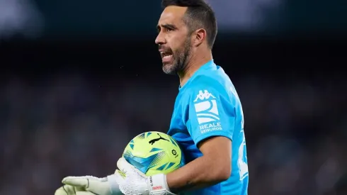 Claudio Bravo no juega desde el 27 de noviembre por Europa League.