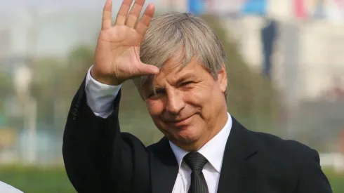 Harold Mayne-Nicholls fue dirigente de Colo Colo durante dos temporadas y pese a los malos resultados deportivos, saca cuentas alegres sobre su permanencia en el Cacique