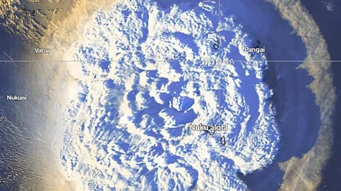 Erupción volcán submarino Hunga-Tonga-Hunga-Ha'apai