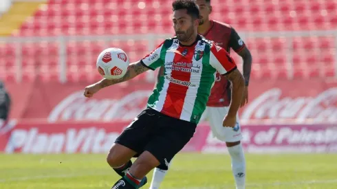 Gustavo Costas lamenta no contar con el Mago Jiménez en Palestino.