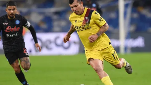 Gary Medel regresó a los entrenamientos tras haber superado el coronavirus.