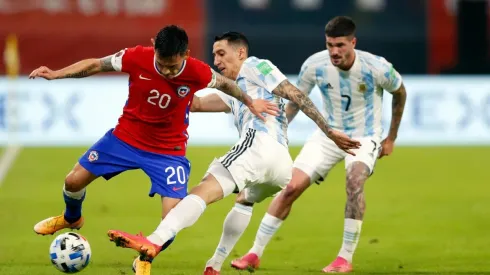 Francis Cagigao explica la numerosa nómina de Lasarte para duelos contra Argentina y Bolivia.