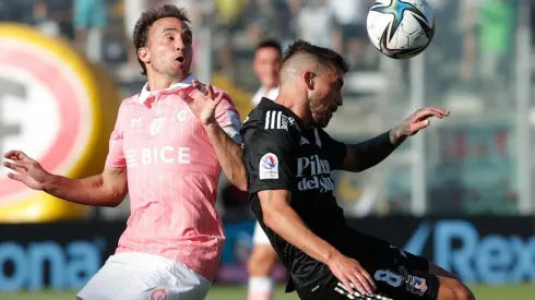 Costa jugará de delantero ante la UC