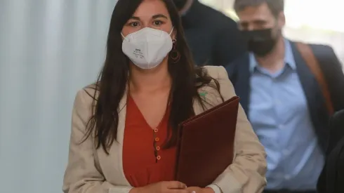 Retiro del 10% Izkia Siches