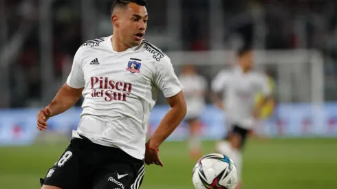 Iván Morales se va de Colo Colo y, para Mosa, "lo regalaron".
