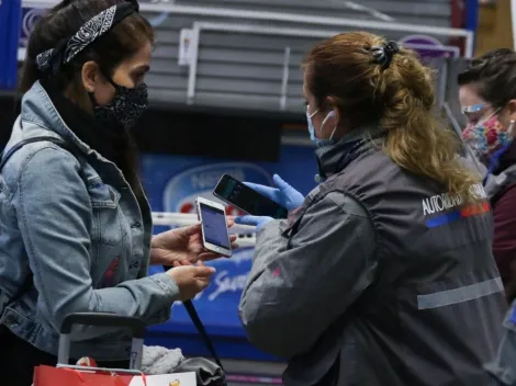 ¿Puedo viajar a otra región en Fase 2 y Fase 3?