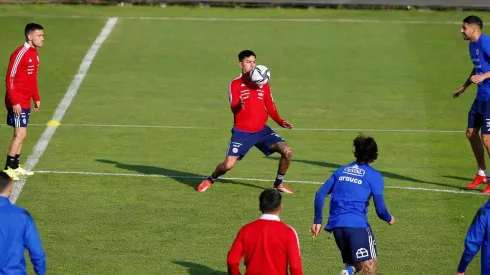 Erick Pulgar será una de las novedades de la selección chilena respecto a la formación de las últimas fechas de las Eliminatorias Sudamericanas para Qatar 2022