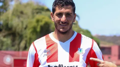 Unión La Calera muestra por sus redes sociales la tercera camiseta del club