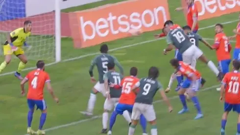 Bolivia logró empatar el partido tras un error en la salida