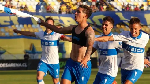 Universidad Católica comenzará este sábado la defensa de su título del Campeonato Nacional ante Coquimbo.