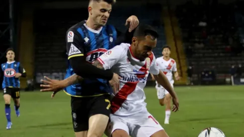 Huachipato logró la permanencia al derrotar a Copiapó en el duelo de promoción.