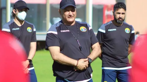 Ronald Fuentes sufre un duro golpe a horas del inicio del Campeonato Nacional en Audax Italiano