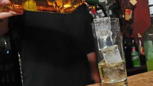 8 de febrero Día Nacional de la Piscola.