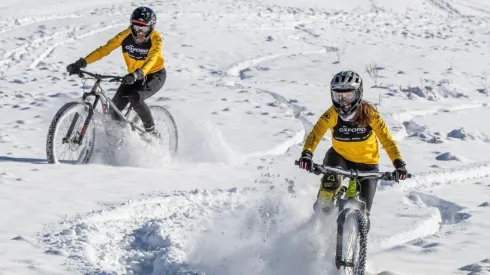 Histórico: Las chilenas que buscarán bajar del Kilimanjaro ¡en bicicleta!