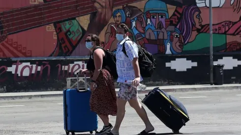 ¿Se puede viajar a otra región en Fase 2?