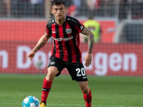 Aránguiz vuelve con asistencia en Leverkusen y celebra La Roja