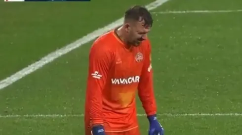 El cuidatubos no soportó el clima extremo de Estambul.