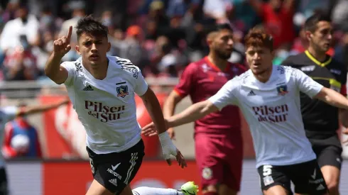 Solari y Gil son dos jugadores de Colo Colo nacidos fuera de Chile