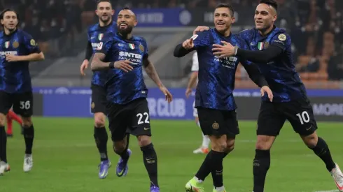 Alexis Sánchez y Arturo Vidal podrían jugar miércoles ante el Liverpool