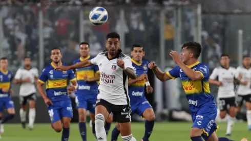 Véliz critica que Colo Colo levante tanto la pelota con poca precisión