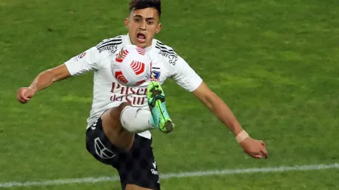 Pablo Solari se ha convertido en figura de Colo Colo desde su llegada a fines de 2020