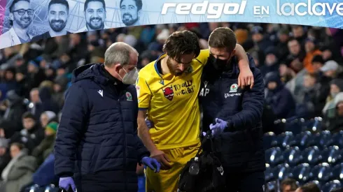 Ben Brereton Díaz recibió un violento golpe, que lo obligó a abandonar el terreno de juego en el Championship.