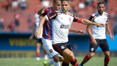 El equipo de Mauricio Isla se puso momentáneamente en lo más alto del Carioca