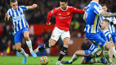 El United celebró una victoria por un partido que tenía atrasado en la Premier League y CR7 marcó un golazo para el 1-0 transitorio.