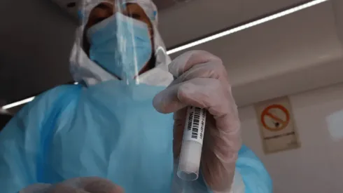 ¿Qué síntomas tiene Ómicron 2?