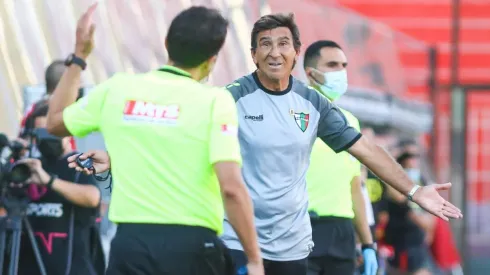 Gustavo Costas tuvo duras palabras para los árbitros tras el duelo con Coquimbo