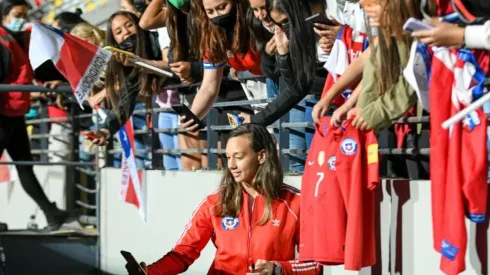 ¿Cuándo volverá Tiane a jugar en la Roja fem luego de la cirugía?