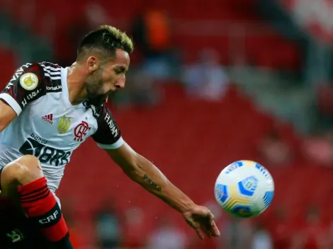 Experto turco asegura que Isla vuelve al fútbol chileno