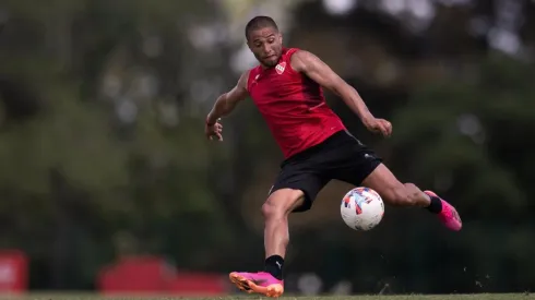 Leandro Benegas calentó el choque con Boca Juniors