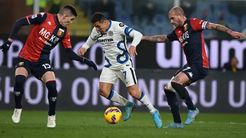 Alexis Sánchez fue titular, pero no logró convertir ante Genoa